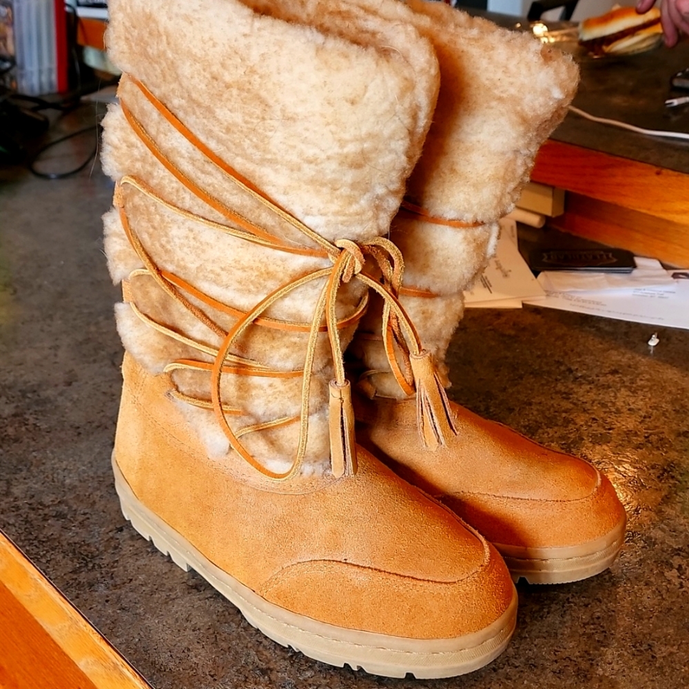 J. Crew Leather Shearling Boot Size 6M